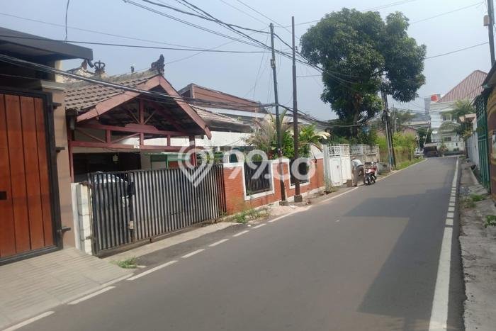 Rumah Eksklusif Dijual LT 250m2 di Cempaka Putih, Jakarta Pusat Rumah Eksklusif Dijual LT 250m2 di Cempaka Putih, Jakarta Pusat