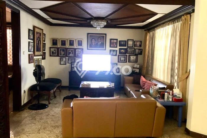 Rumah Eksklusif Siap Huni LT 426m2 di Kebayoran Baru, Jakarta Selatan Rumah Eksklusif Siap Huni LT 426m2 di Kebayoran Baru, Jakarta Selatan