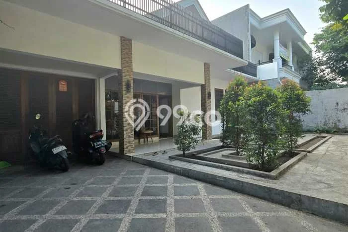 Rumah Luxury Modern Siap Huni di Kemang Jakarta Selatan Rumah Luxury Modern Siap Huni di Kemang Jakarta Selatan