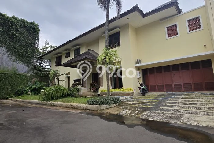 Hunian Minimalis Untuk Disewakan di Pejaten Jakarta Selatan 4 KT & 4 KM Hunian Minimalis Untuk Disewakan di Pejaten Jakarta Selatan 4 KT & 4 KM