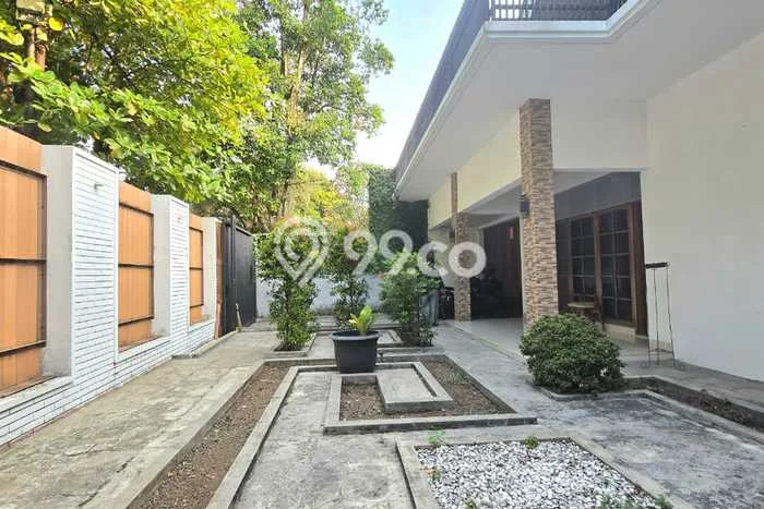 Rumah Luxury Modern Siap Huni di Kemang Jakarta Selatan Rumah Luxury Modern Siap Huni di Kemang Jakarta Selatan