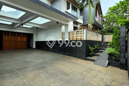Rumah Mewah Siap Huni LT 800m2 di Cinere, Depok Rumah Mewah Siap Huni LT 800m2 di Cinere, Depok