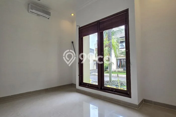 Hunian Minimalis Untuk Disewakan di Pejaten Jakarta Selatan 4 KT & 4 KM Hunian Minimalis Untuk Disewakan di Pejaten Jakarta Selatan 4 KT & 4 KM