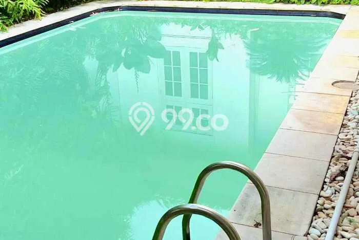 Siap Huni Rumah Mewah 3 Kamar di Kebayoran Baru Dekat ke Mana Pun Siap Huni Rumah Mewah 3 Kamar di Kebayoran Baru Dekat ke Mana Pun