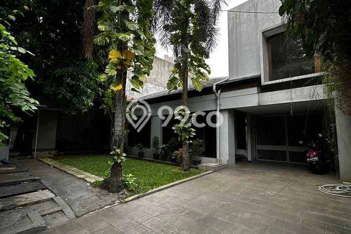 Disewakan Rumah Nyaman di Kebayoran Baru Harga Rp 864 Juta/ Tahun Disewakan Rumah Nyaman di Kebayoran Baru Harga Rp 864 Juta/ Tahun