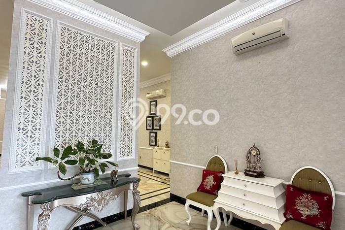 Hunian Strategis Dikontrakkan 3 Kamar di Menteng Boleh Nego Hunian Strategis Dikontrakkan 3 Kamar di Menteng Boleh Nego
