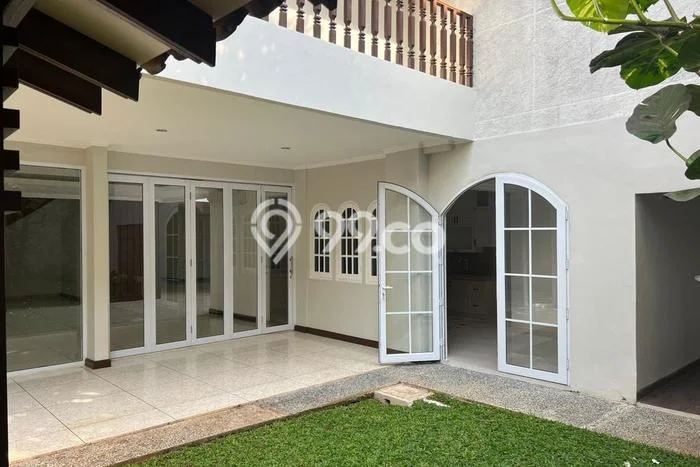 Sewa Rumah Nyaman di Menteng Siap Huni dan Kondisi Bagus Sewa Rumah Nyaman di Menteng Siap Huni dan Kondisi Bagus