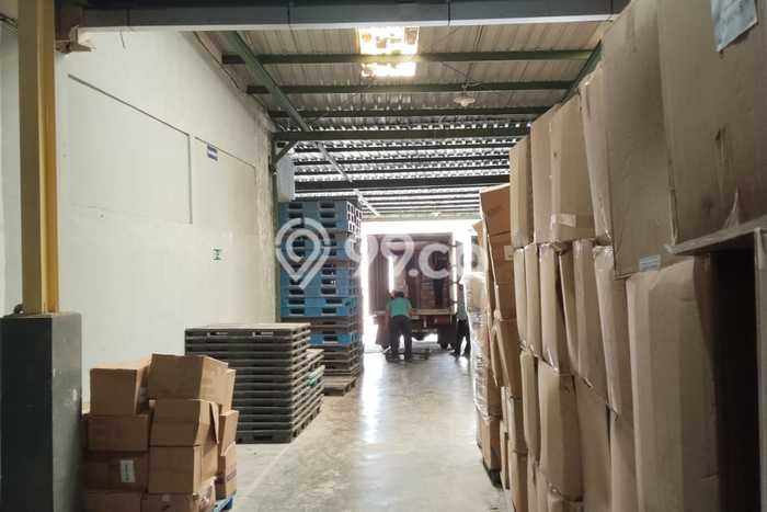 Gudang Dijual Lokasi Stratagis di Genteng Surabaya Cocok untuk Bisnis Gudang Dijual Lokasi Stratagis di Genteng Surabaya Cocok untuk Bisnis