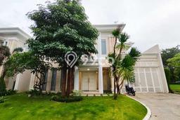 Dijual Rumah Mewah Elegan Dengan View Eksklusif di Pakuwon CIty, Surabaya Dijual Rumah Mewah Elegan Dengan View Eksklusif di Pakuwon CIty, Surabaya