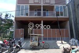 Rumah PREMIUM di Babatan, Surabaya, Luas 70m2m² LB 125m2m² KESEMPATAN TERBATAS! Rumah PREMIUM di Babatan, Surabaya, Luas 70m2m² LB 125m2m² KESEMPATAN TERBATAS!