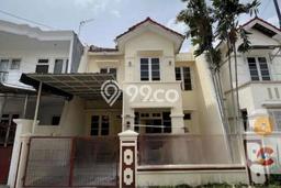 Rumah Bagus di Dharma Husada, Surabaya, Luas Tanah 120m², LB 135m² Rumah Bagus di Dharma Husada, Surabaya, Luas Tanah 120m², LB 135m²