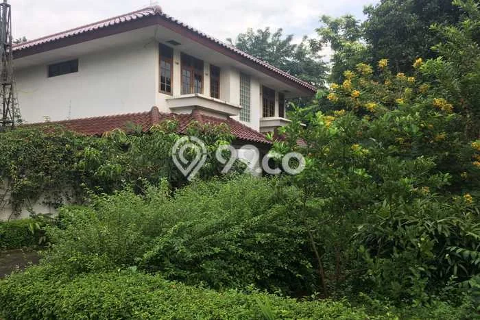 Rumah Luxury Modern Tanpa Renovasi di Pondok Bambu Jakarta Timur Rumah Luxury Modern Tanpa Renovasi di Pondok Bambu Jakarta Timur
