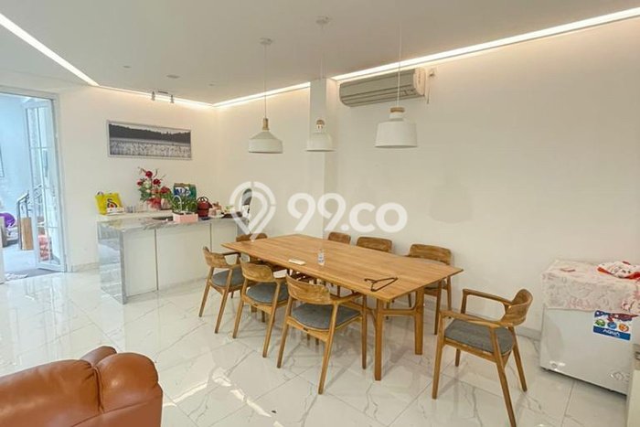 Dijual Rumah Elit Exclusive di Cengkareng, Jakarta Barat Dijual Rumah Elit Exclusive di Cengkareng, Jakarta Barat