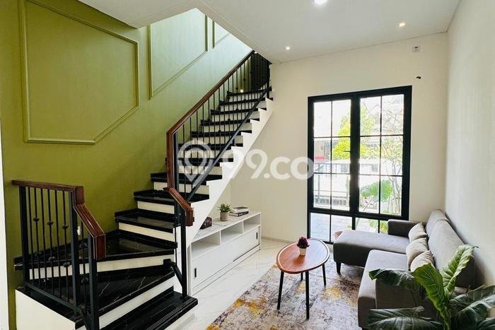 Dijual Rumah Modern 4 KT di BSD Nusaloka, Tangerang Dijual Rumah Modern 4 KT di BSD Nusaloka, Tangerang