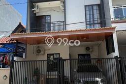 Rumah Elit Modern Tanpa Renovasi di BSD Green Wich Tangerang Rumah Elit Modern Tanpa Renovasi di BSD Green Wich Tangerang
