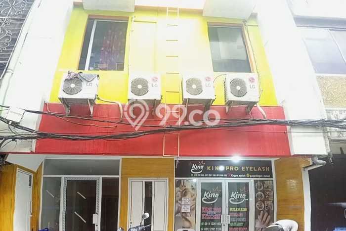 Ruko Dijual di Jakarta Barat LT 68m2 & LB 216m2 Lokasi Terbaik! Ruko Dijual di Jakarta Barat LT 68m2 & LB 216m2 Lokasi Terbaik!