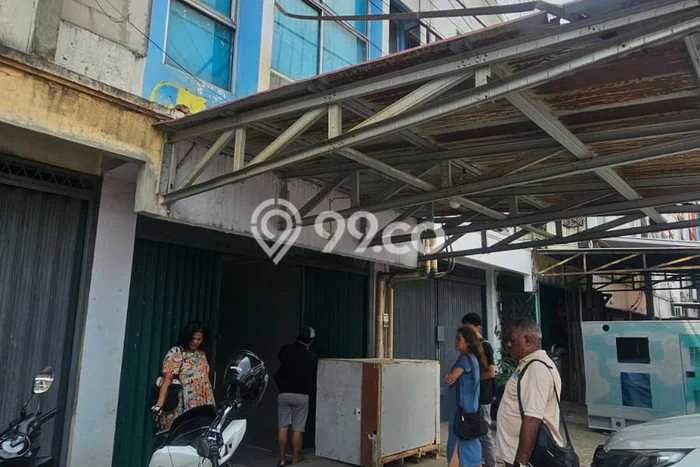 Untuk Disewa Ruko di Cibodas Tangerang LT 100m2, LB 100m2 Untuk Disewa Ruko di Cibodas Tangerang LT 100m2, LB 100m2