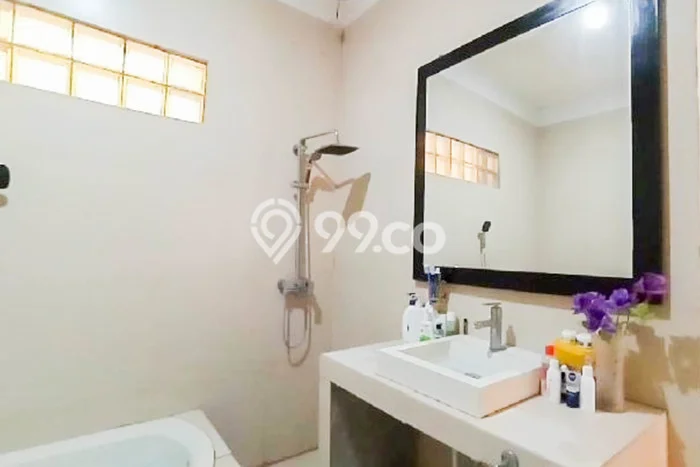 Jarang Ada! Rumah Kontrakan 2 Kamar Bagus Siap Huni Lubang Buaya Jarang Ada! Rumah Kontrakan 2 Kamar Bagus Siap Huni Lubang Buaya