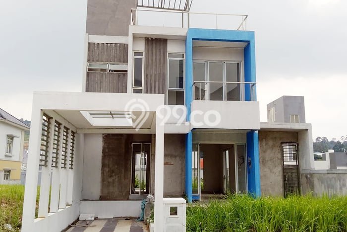 Lokasi terbaik! Rumah siap pakai disewakan di Babakan Madang LB 148m2 Lokasi terbaik! Rumah siap pakai disewakan di Babakan Madang LB 148m2