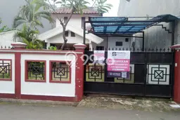 Rumah Disewakan Jakarta Timur LT 266m2 LB 180m2 Kawasan Cijantung Rumah Disewakan Jakarta Timur LT 266m2 LB 180m2 Kawasan Cijantung