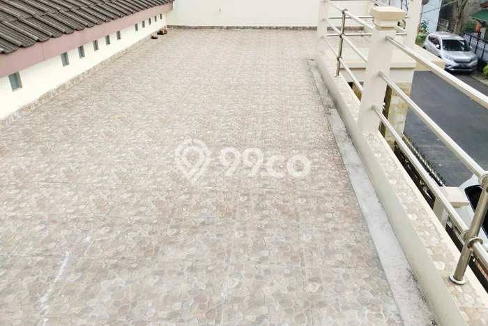 Rumah Sewa Jakarta Timur LT 209m2 LB 250m2 Kawasan Pondok Kopi Rumah Sewa Jakarta Timur LT 209m2 LB 250m2 Kawasan Pondok Kopi