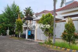 Rumah Modern 3 KT di Gununganyar Surabaya Semi Furnished Rumah Modern 3 KT di Gununganyar Surabaya Semi Furnished