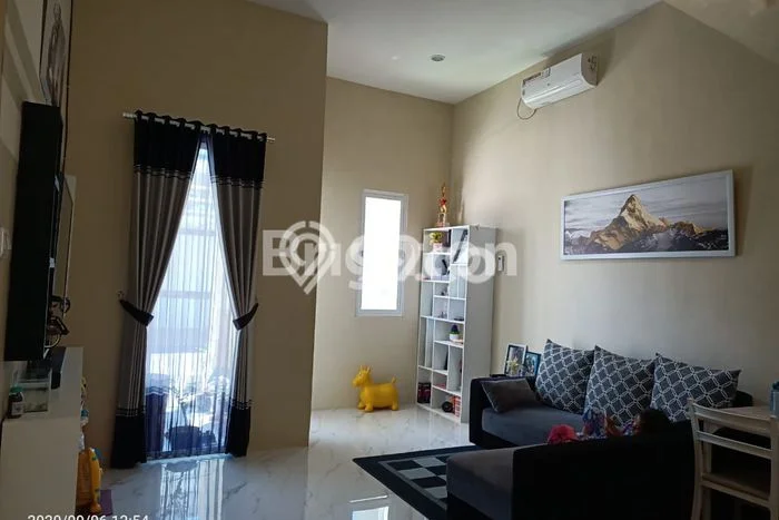 For Sale Hunian Rumah Terawat 3 Kamar di Gununganyar, Surabaya For Sale Hunian Rumah Terawat 3 Kamar di Gununganyar, Surabaya