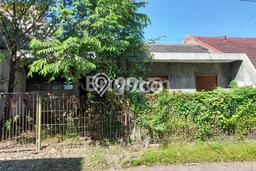 AREA PROSPEKTIF! Tanah di Waru, Luas 324m2m², Akses Fasilitas Umum, Kawasan Potensial AREA PROSPEKTIF! Tanah di Waru, Luas 324m2m², Akses Fasilitas Umum, Kawasan Potensial