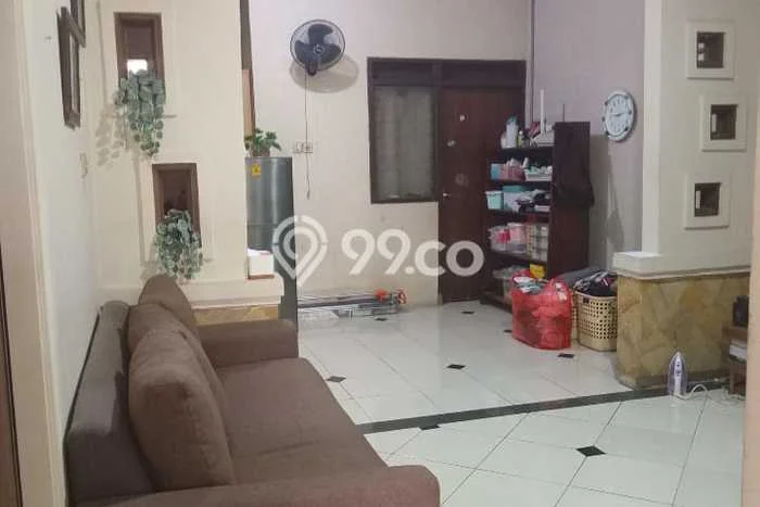 Jual Rumah Bagus Siap Huni LB 83m2 di Waru, Sidoarjo Jual Rumah Bagus Siap Huni LB 83m2 di Waru, Sidoarjo