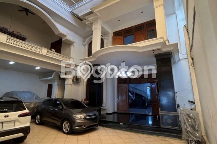 Dijual Hunian Mewah dengan Fasilitas Sekitar Lengkap di Gubeng, Surabaya Dijual Hunian Mewah dengan Fasilitas Sekitar Lengkap di Gubeng, Surabaya