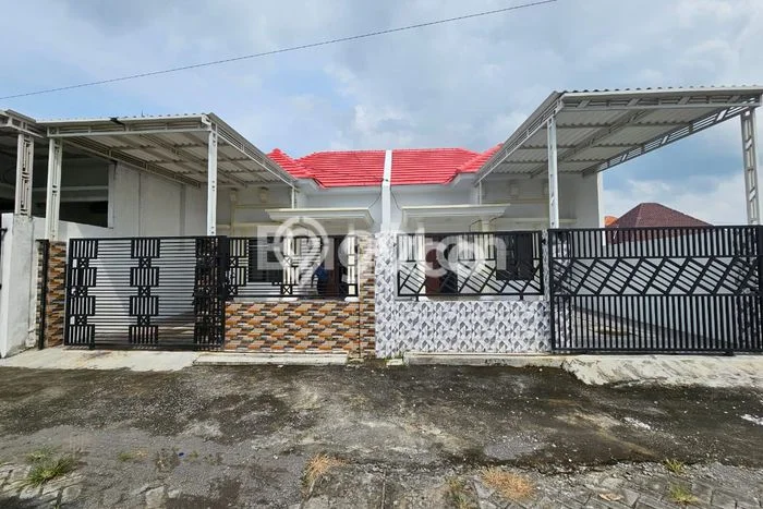 Hunian Terjangkau Dijual Area Menganti, Gresik Harga Rp 475 Juta Hunian Terjangkau Dijual Area Menganti, Gresik Harga Rp 475 Juta