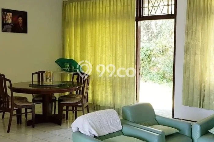 Hunian Cantik Modern Lb 270m2 di Bandungan, Semarang Hunian Cantik Modern Lb 270m2 di Bandungan, Semarang