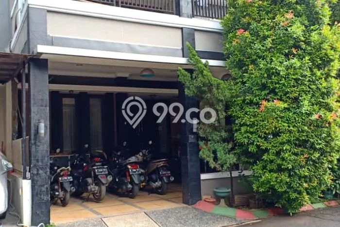 Dijual Rumah Premium dengan Fasilitas Sekitar Komplit di Jatisampurna, Bekasi Dijual Rumah Premium dengan Fasilitas Sekitar Komplit di Jatisampurna, Bekasi