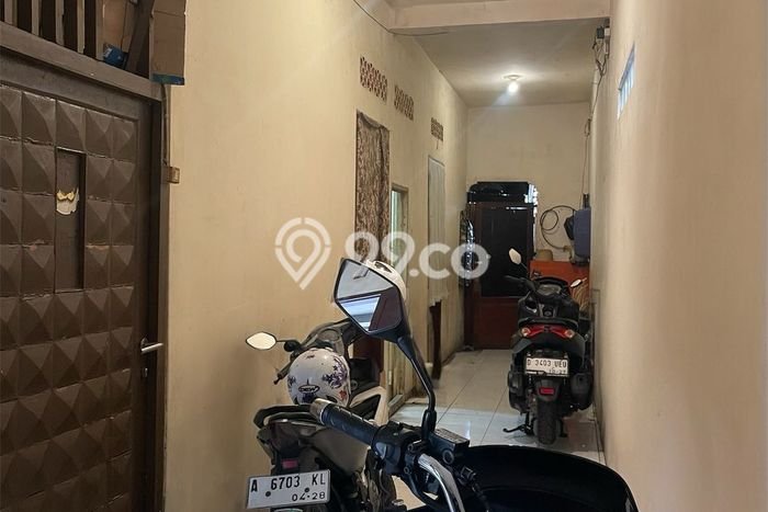Dijual Kost Strategis di Kebayoran Baru, Jakarta Selatan 12 KT, 4 KM, Luas Bangunan 160m2 Dijual Kost Strategis di Kebayoran Baru, Jakarta Selatan 12 KT, 4 KM, Luas Bangunan 160m2