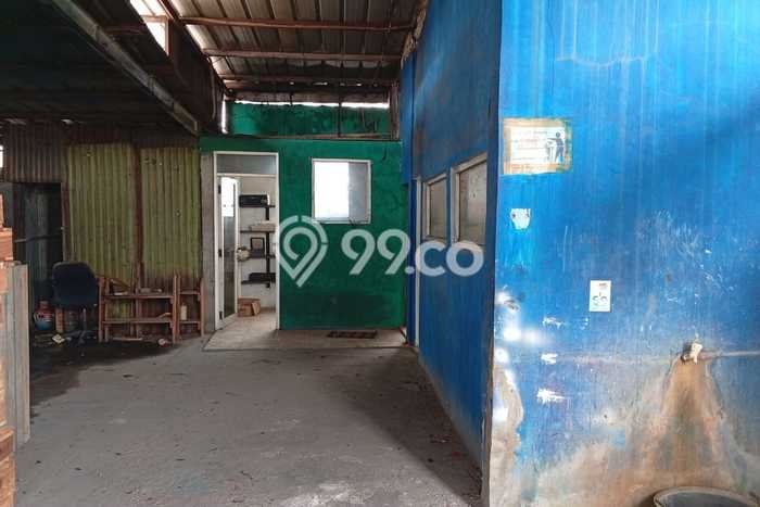 Unit Gudang Disewakan di Perwira di Area Ramai & Strategis Unit Gudang Disewakan di Perwira di Area Ramai & Strategis