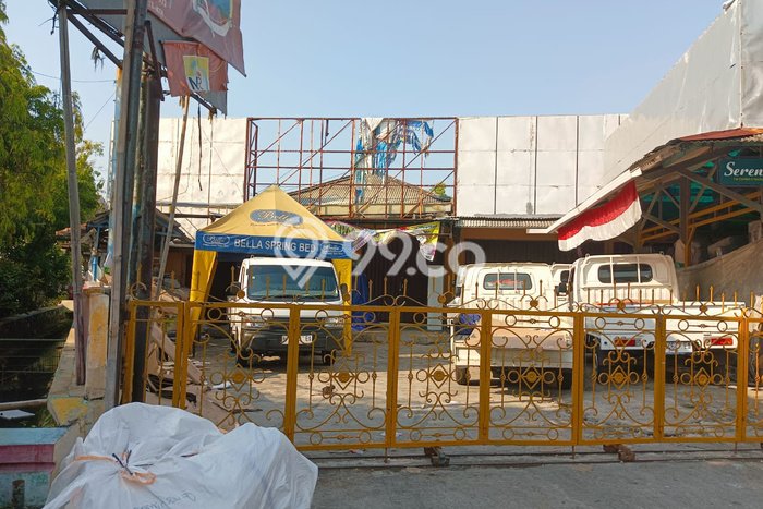 Unit Komersial Dijual di Semarang Barat Semarang Luas Bangunan 242m2 Unit Komersial Dijual di Semarang Barat Semarang Luas Bangunan 242m2