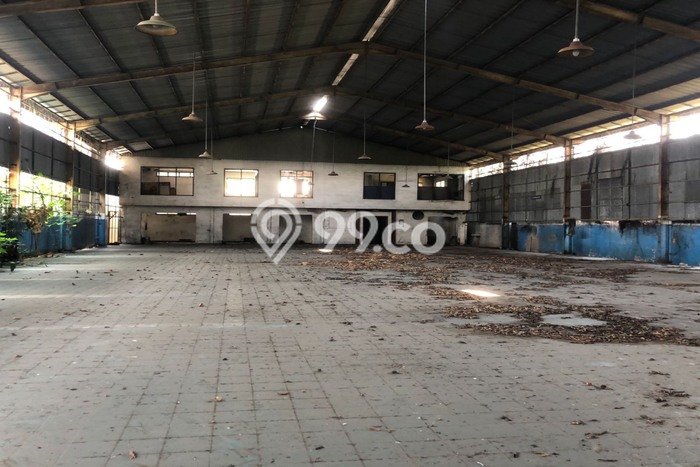 Unit Komersial Dijual di Semarang Barat Semarang Luas Tanah 2000m2, Luas Bangunan 2000m2 Unit Komersial Dijual di Semarang Barat Semarang Luas Tanah 2000m2, Luas Bangunan 2000m2