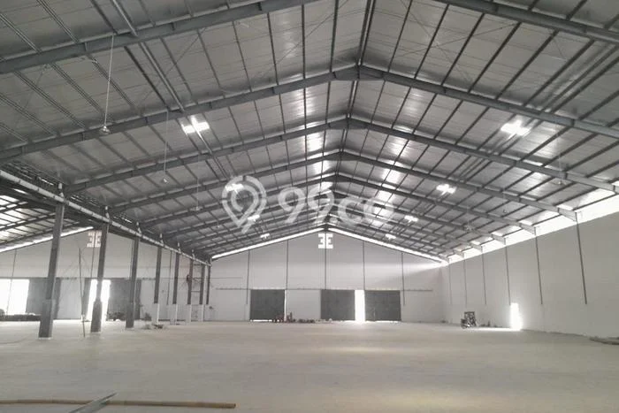 Disewakan Gudang komersial di Ngaliyan luas bangunan 10340m2 Disewakan Gudang komersial di Ngaliyan luas bangunan 10340m2