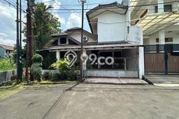 Dijual Hunian Rumah Nyaman 5 KT di Bintaro, Jakarta Selatan Dijual Hunian Rumah Nyaman 5 KT di Bintaro, Jakarta Selatan