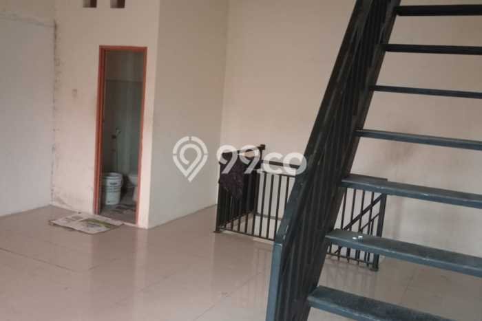 Ruko disewakan lokasi strategis Duren Sawit Jakarta Timur 90m2 Ruko disewakan lokasi strategis Duren Sawit Jakarta Timur 90m2