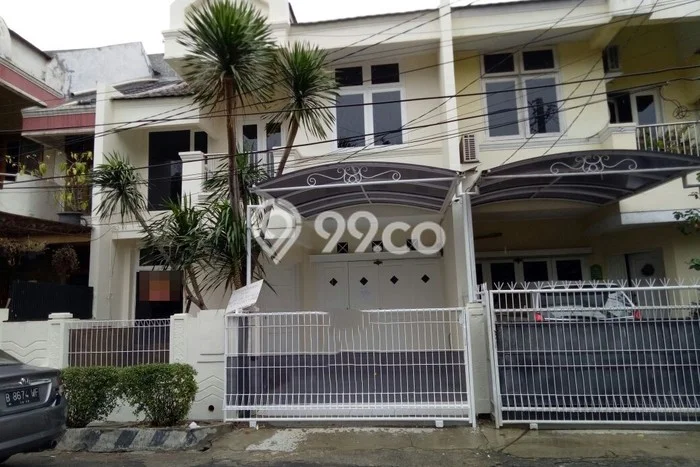 Rumah Modern 4 KT di Galaxy Bekasi Unfurnished Rumah Modern 4 KT di Galaxy Bekasi Unfurnished