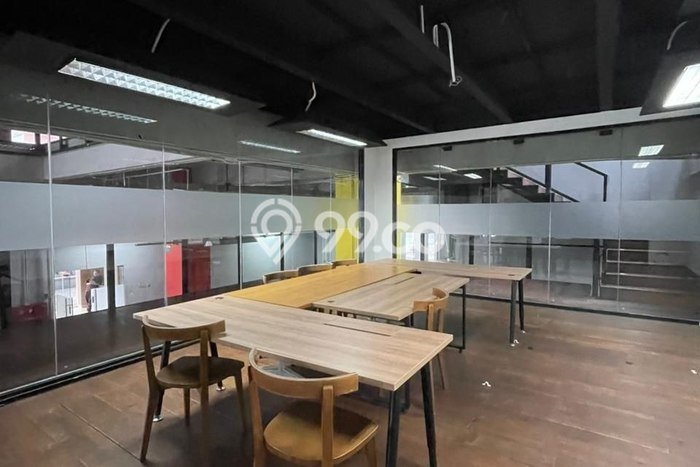 Kantor Dijual di Jakarta Selatan LT 1948m2 & LB 12000m2 Lokasi Terbaik! Kantor Dijual di Jakarta Selatan LT 1948m2 & LB 12000m2 Lokasi Terbaik!