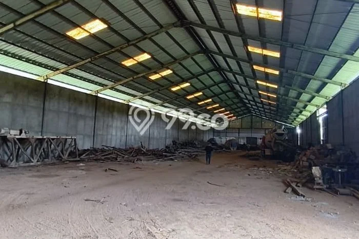Lokasi Strategis! Dijual Gudang Bisnis di Karawang Barat, Karawang Kondisi Baik Lokasi Strategis! Dijual Gudang Bisnis di Karawang Barat, Karawang Kondisi Baik