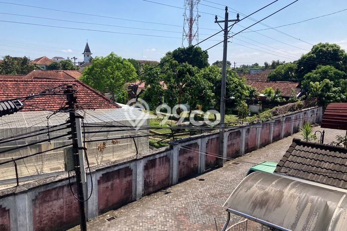 DIJUAL CEPAT! Rumah Minimalis di Kaliurang, Sleman, LT 210m2m² Bangunan 240m2m² BISA KPR! DIJUAL CEPAT! Rumah Minimalis di Kaliurang, Sleman, LT 210m2m² Bangunan 240m2m² BISA KPR!