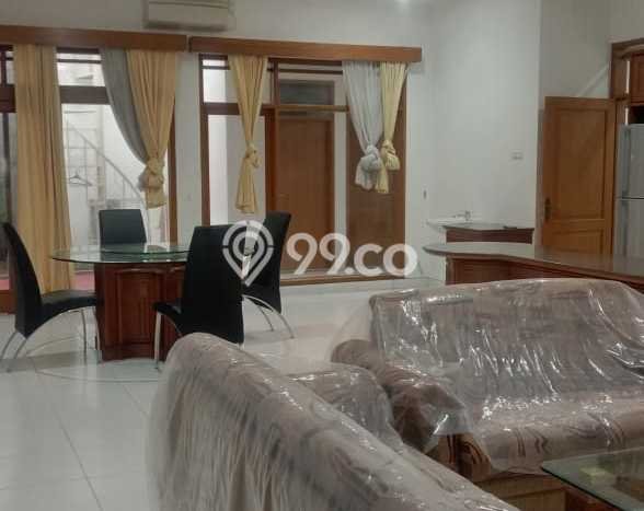 Rumah Lux Full Furnish di Cluster Hegarmanah Setiabudi Bandung Rumah Lux Full Furnish di Cluster Hegarmanah Setiabudi Bandung