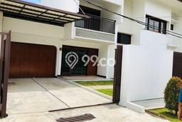Jarang Ada! Rumah Kontrakan 4 Kamar Bagus Siap Huni Setiabudi Jarang Ada! Rumah Kontrakan 4 Kamar Bagus Siap Huni Setiabudi
