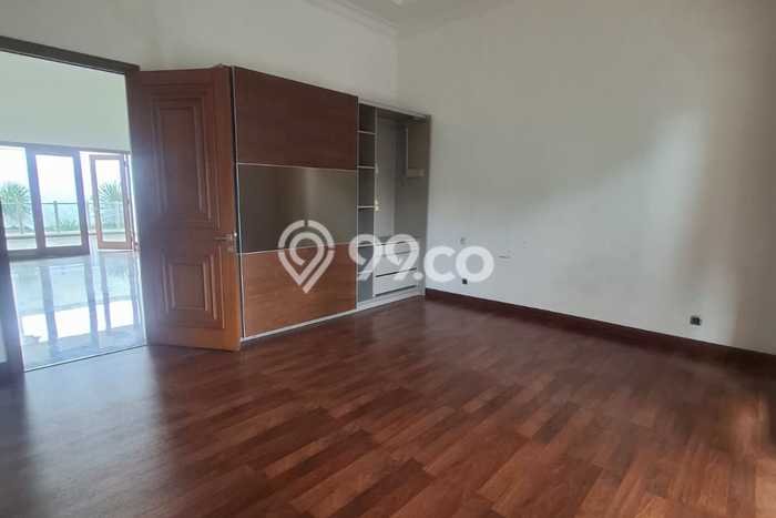 Jarang Ada! Rumah Sewa 4 Kamar Nyaman Siap Huni Garuda Jarang Ada! Rumah Sewa 4 Kamar Nyaman Siap Huni Garuda