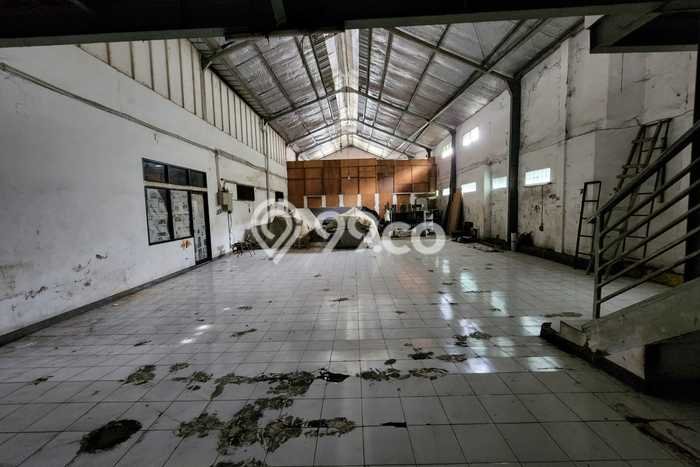 Gudang Dijual di Prime Area Bandung Luas 1100m2 Gudang Dijual di Prime Area Bandung Luas 1100m2
