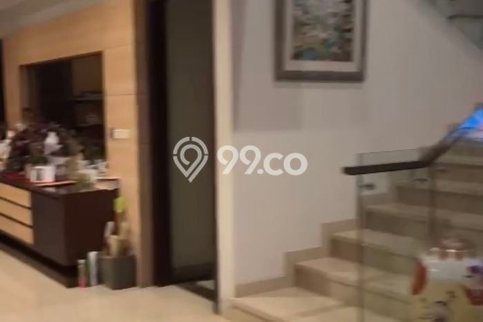 Rumah Luxury Modern Tanpa Renovasi di Setra Sari Bandung Rumah Luxury Modern Tanpa Renovasi di Setra Sari Bandung