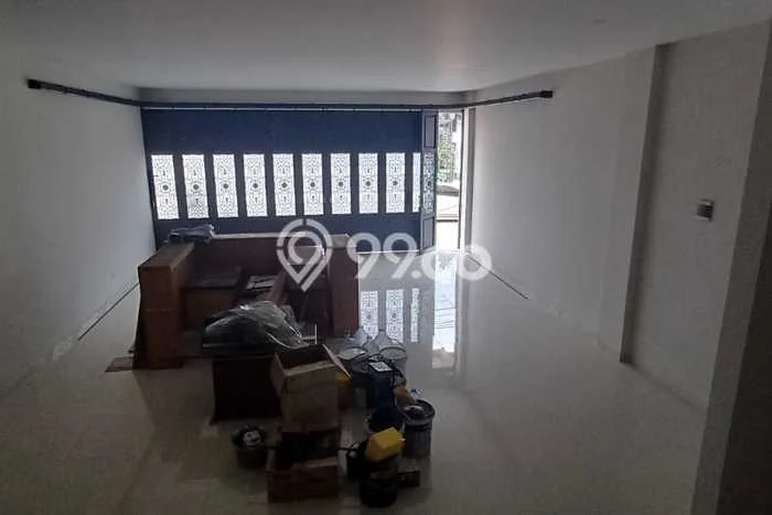 AREA KOMERSIAL! Ruko For Rent Kawasan Cicalengka, Luas 100m², Area Strategis, Ready Operasional AREA KOMERSIAL! Ruko For Rent Kawasan Cicalengka, Luas 100m², Area Strategis, Ready Operasional